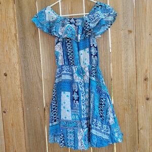 Maya Fashion - Off-Shoulder Blue & White Mini Length Dress